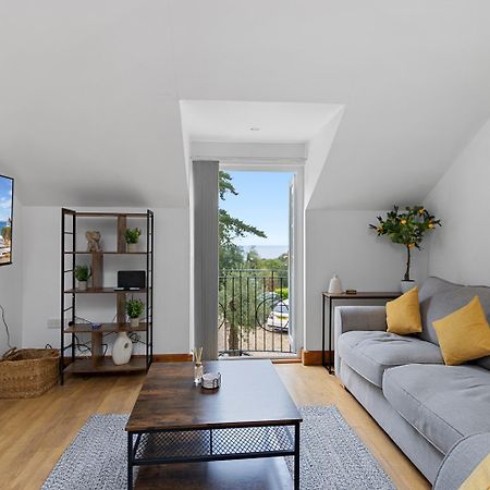 Stunning Sea View Whole Home In Torbay Close To Beach Torquay Exterior photo