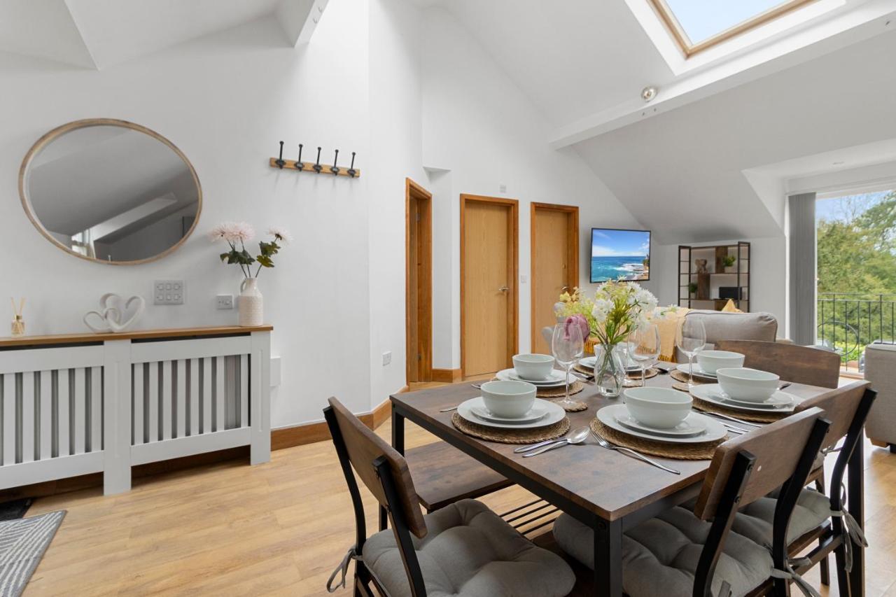 Stunning Sea View Whole Home In Torbay Close To Beach Torquay Exterior photo